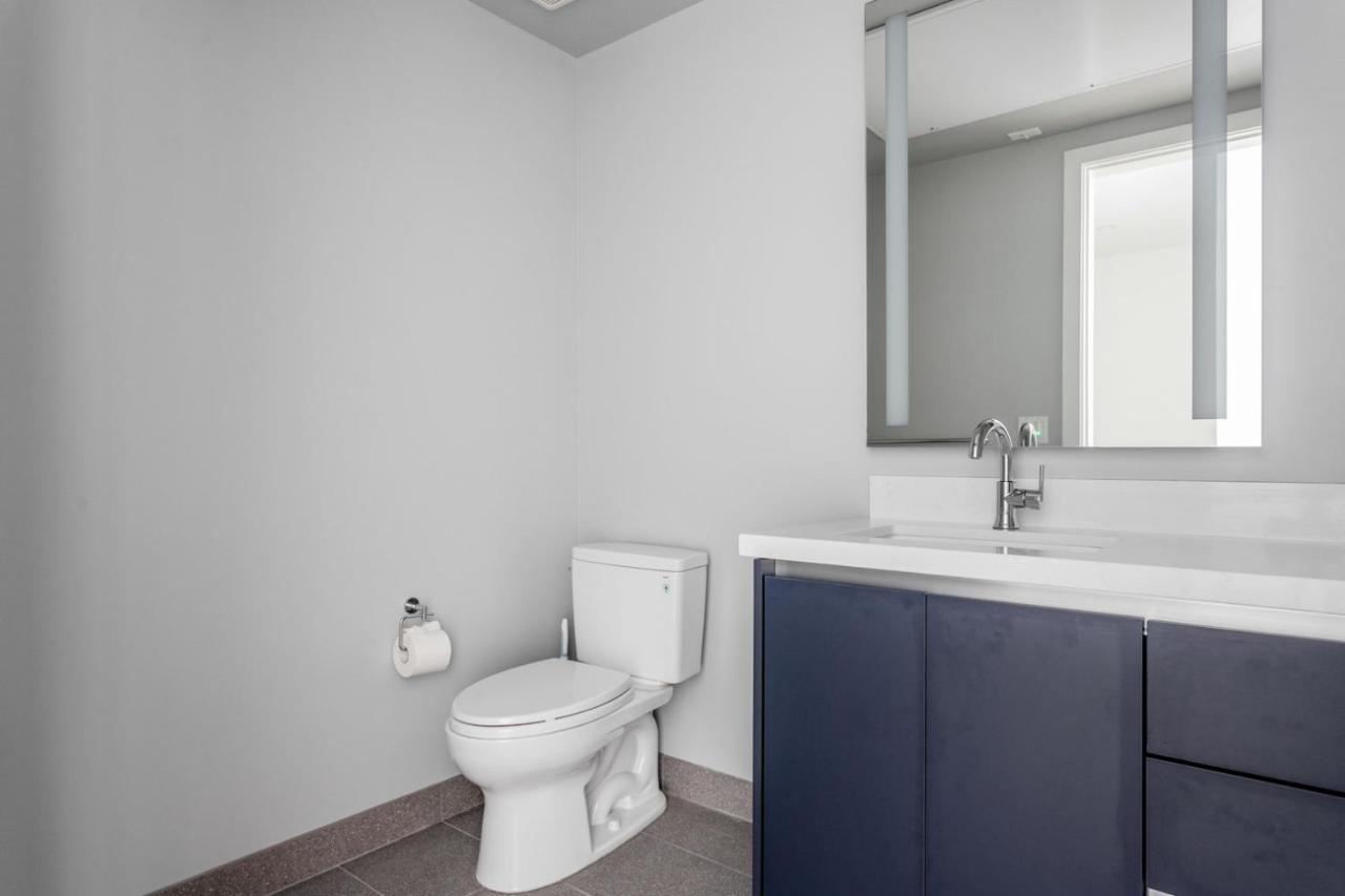 Hollywood 2br W Pool Gym Nr Larchmont Village Lax-1035 Los Angeles