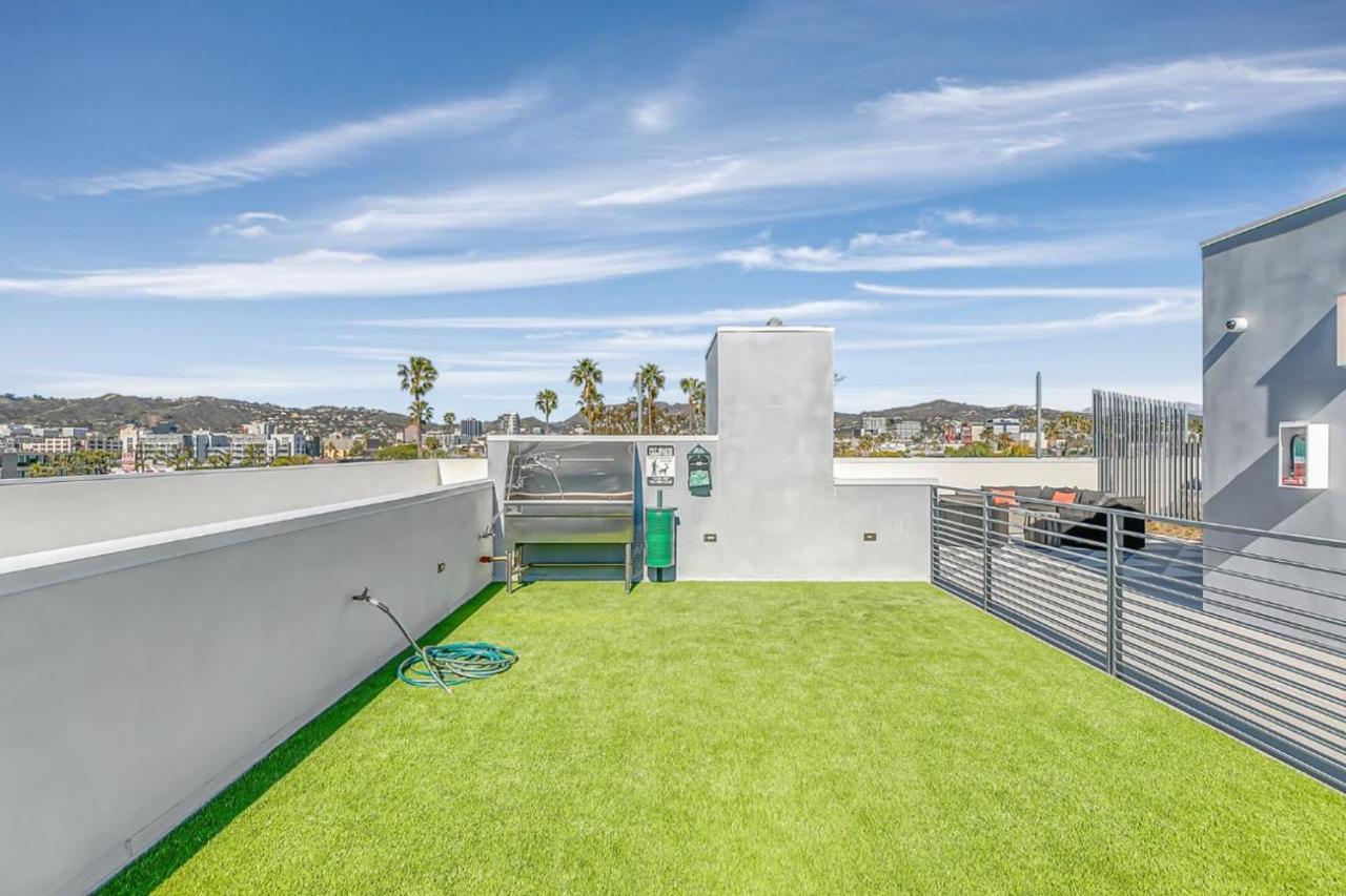 Hollywood 2br W Pool Gym Nr Larchmont Village Lax-1035 * Los Angeles